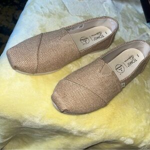 TOMS Women's Tan Slip-On Shoes